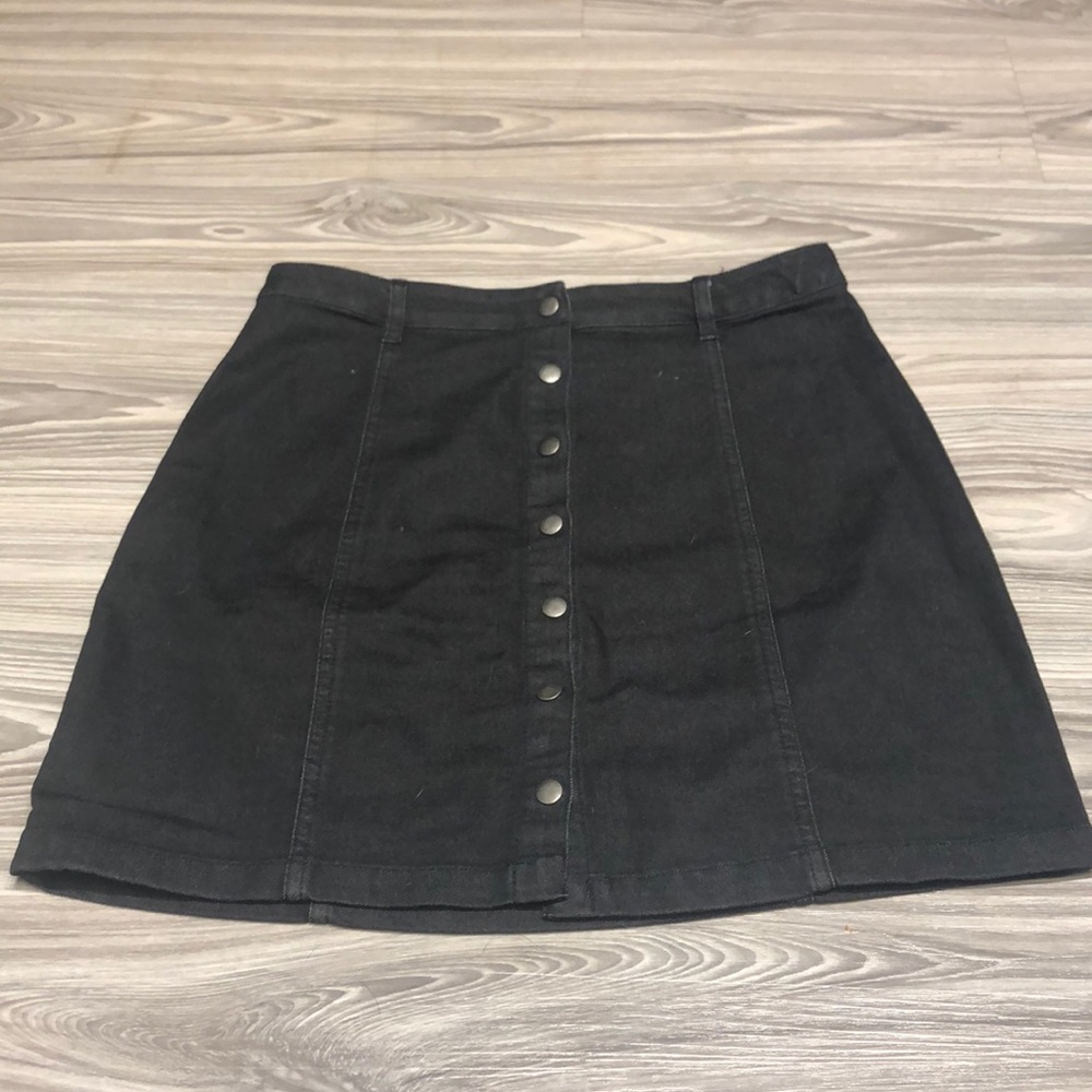 Forever 21 button up skirt